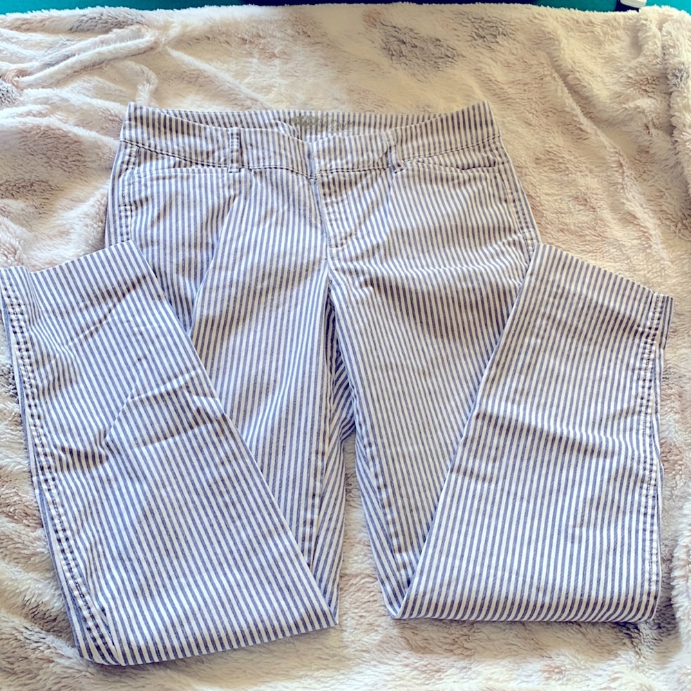 Old Navy seersucker pixie pants
